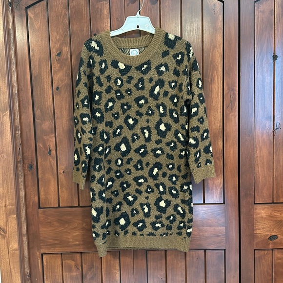 Blue Rain-sweater dress- cheetah print - Picture 1 of 4